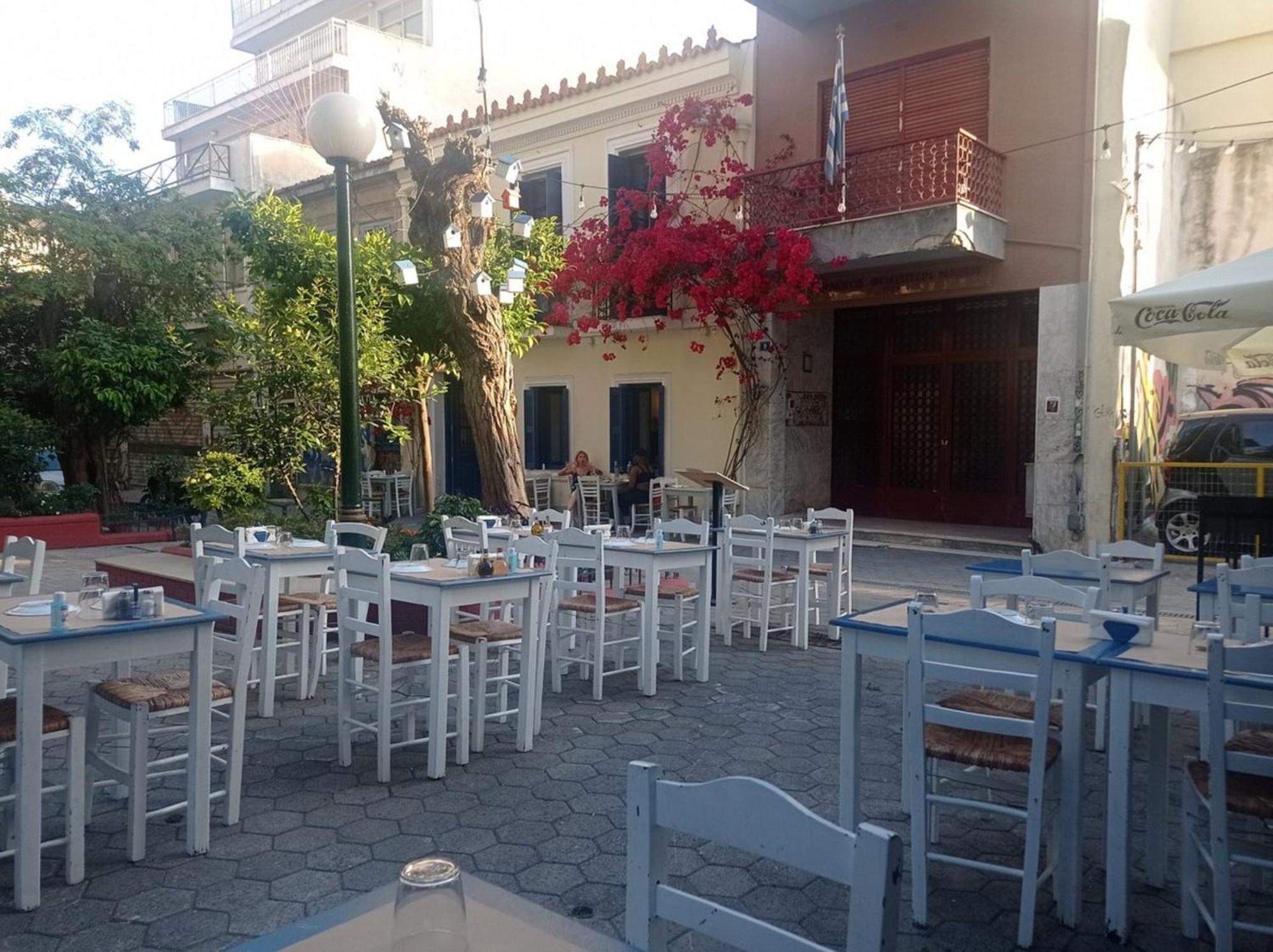 Eternal Acropolis Suites Athen Exterior foto